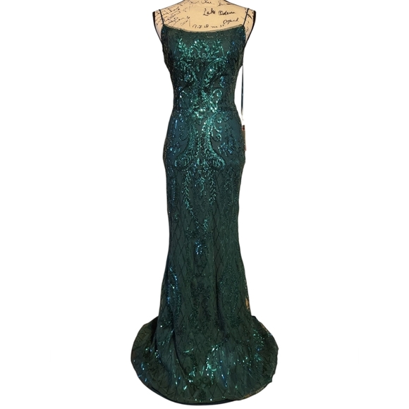 PromGirl Rated PG - Green Statement-Back Long Sequin Prom Dress - Picture 4 of 14